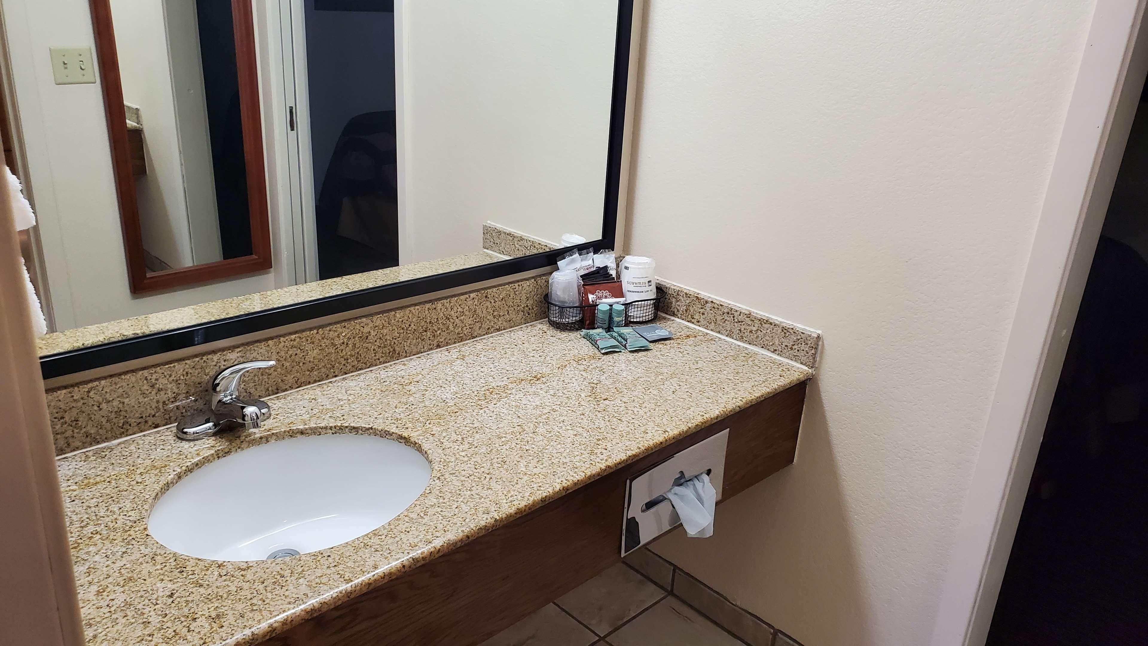 Best Western Plains Motel Уолл Экстерьер фото