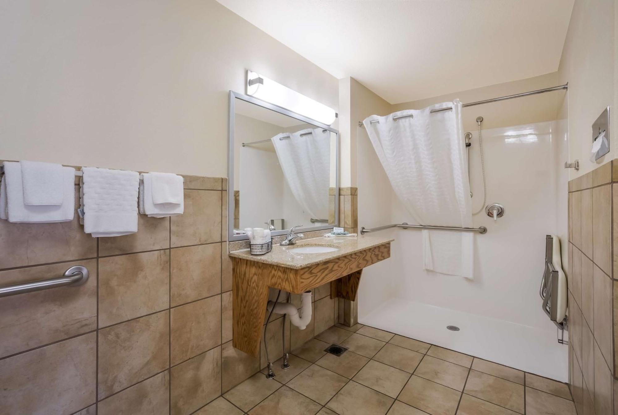 Best Western Plains Motel Уолл Экстерьер фото